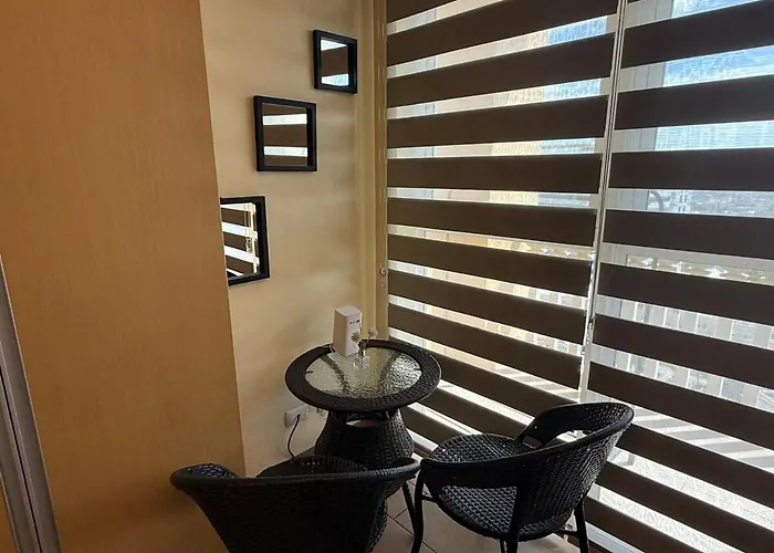 Apartment Deluxe In Venice Mall Manila